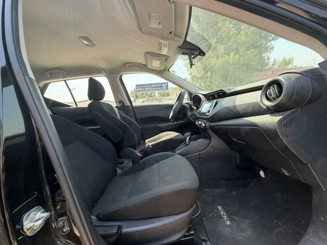 Car Image 2024 NISSAN KICKS