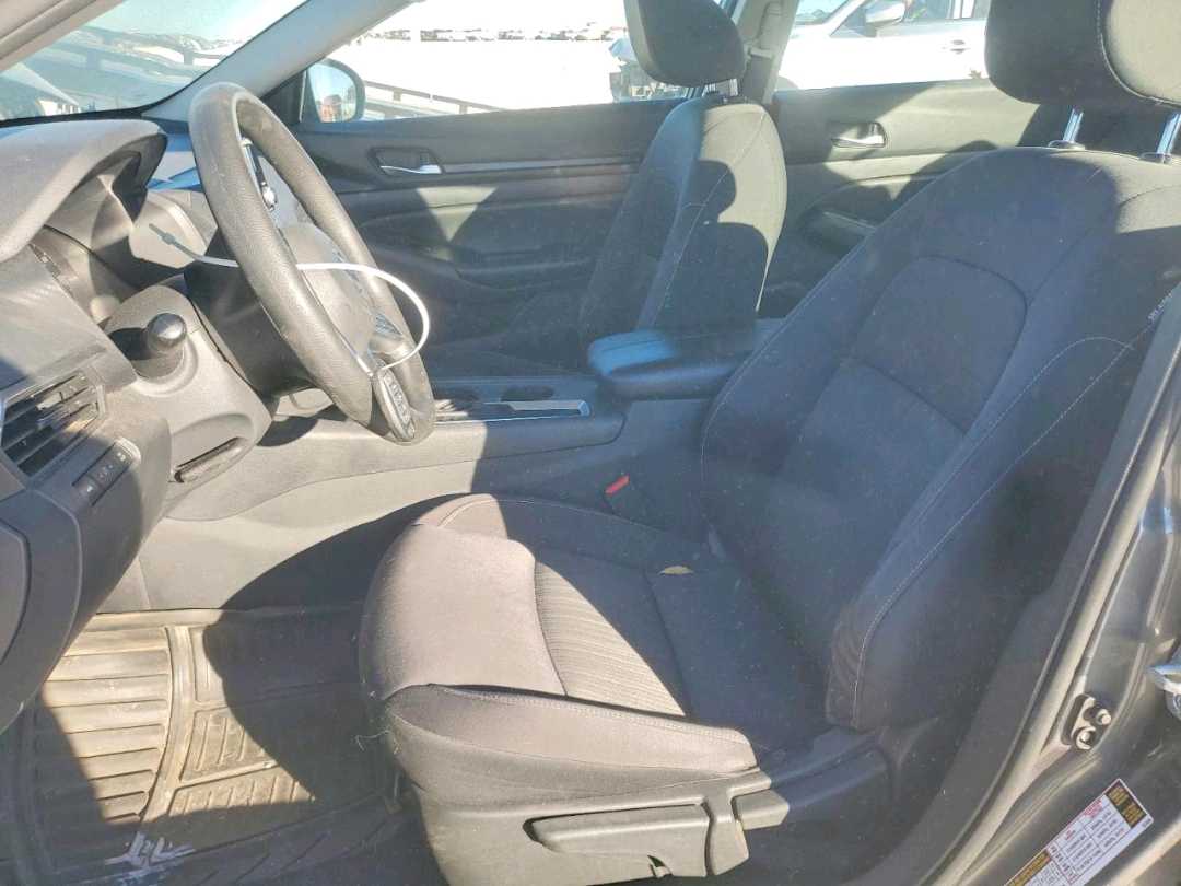 Car Image 2022 NISSAN ALTIMA