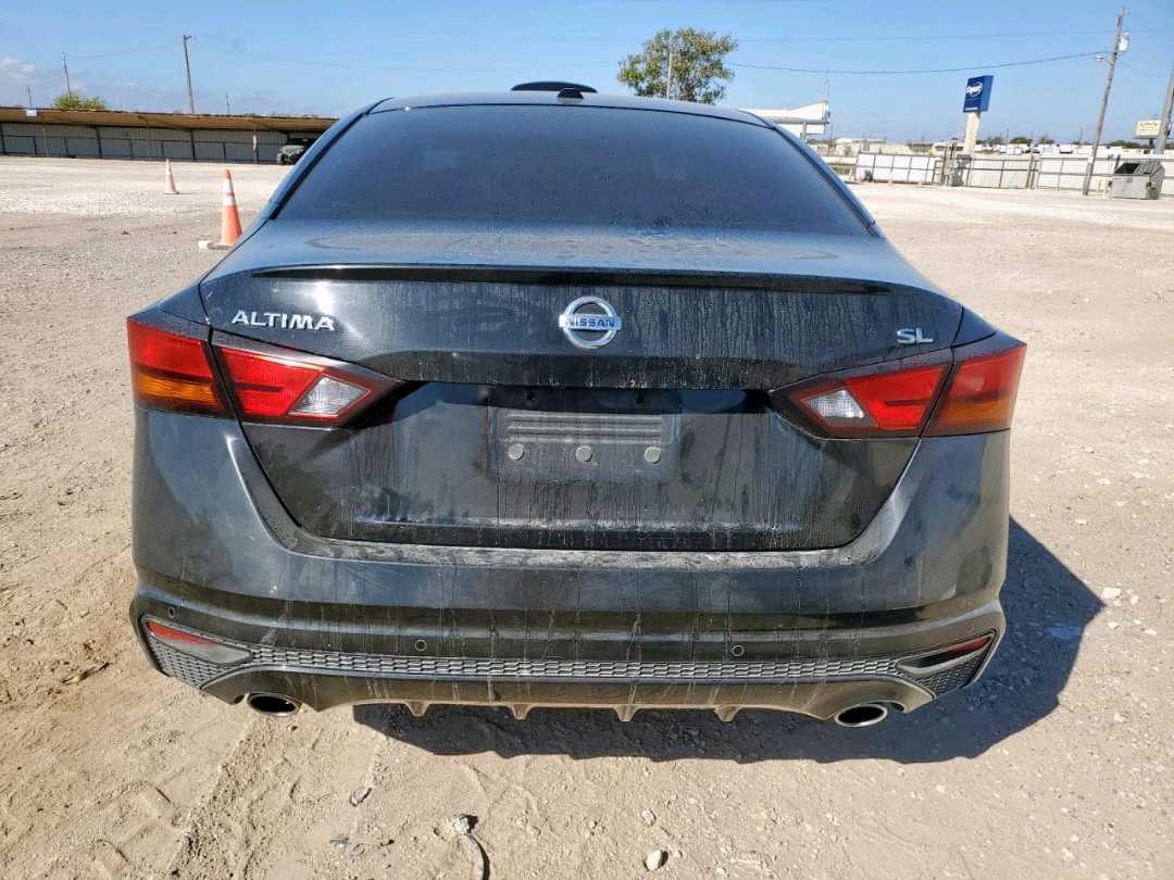 Car Image 2019 NISSAN ALTIMA