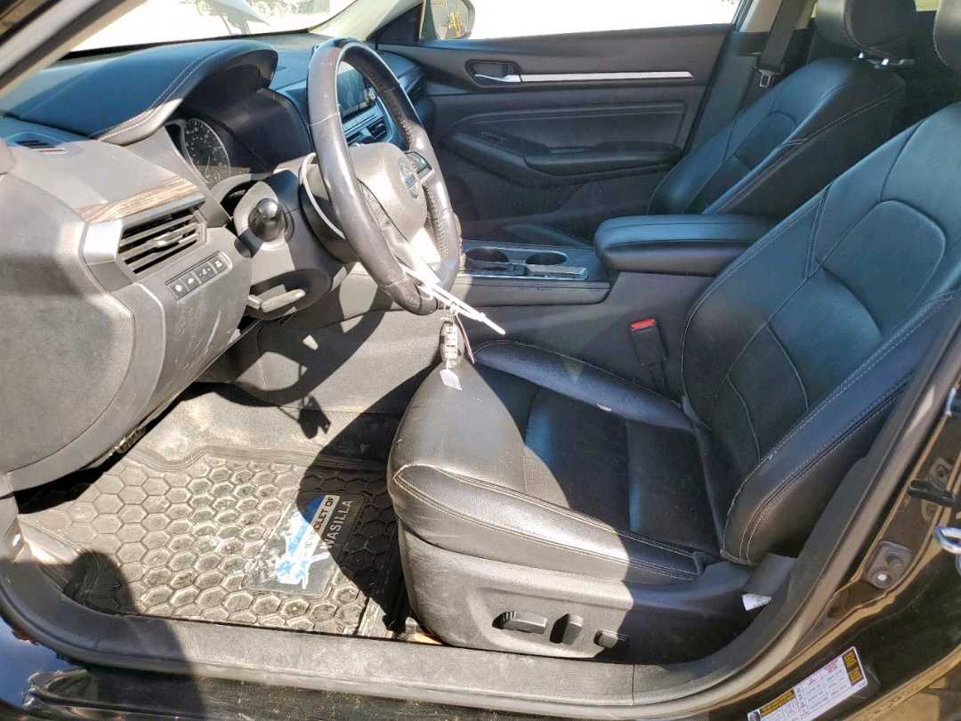 Car Image 2019 NISSAN ALTIMA