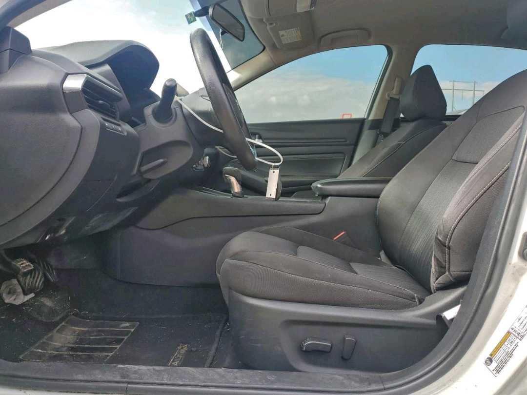 Car Image 2020 NISSAN ALTIMA