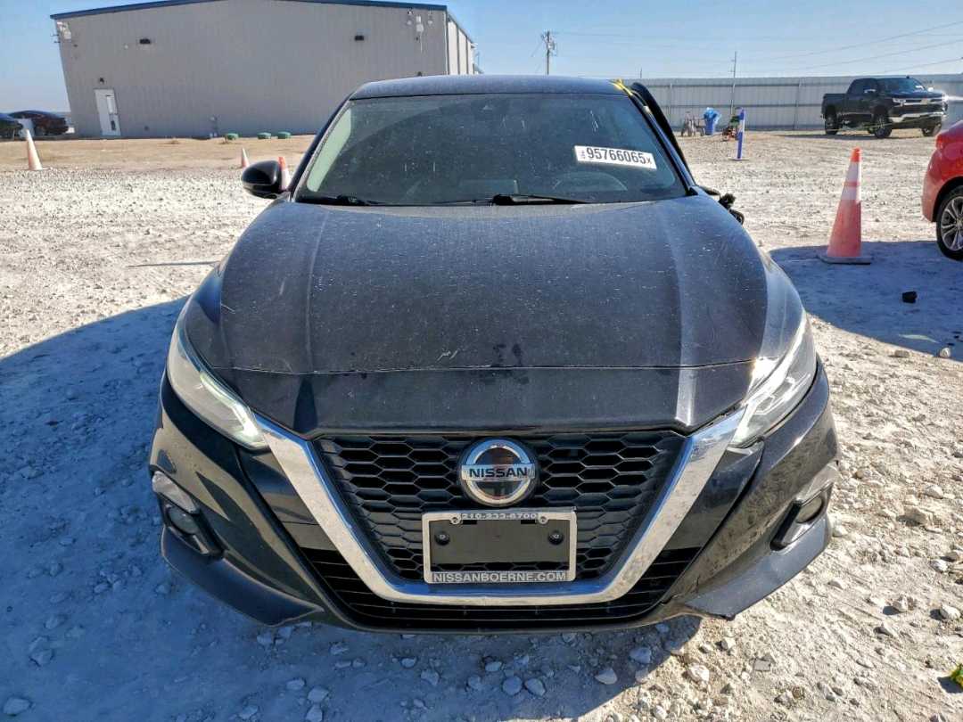 Car Image 2020 NISSAN ALTIMA