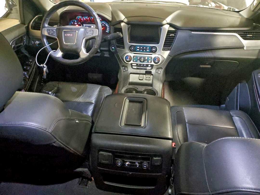 Car Image 2019 GMC YUKON