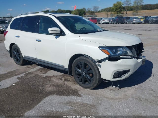 Car Image 2017 NISSAN PATHFINDER