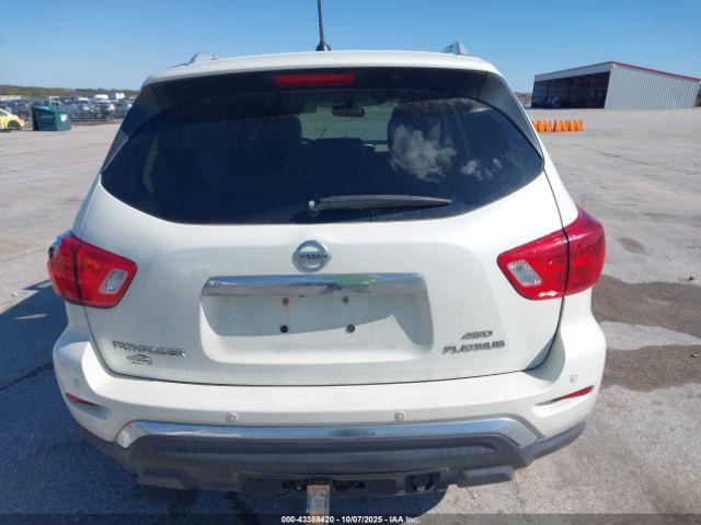 Car Image 2017 NISSAN PATHFINDER