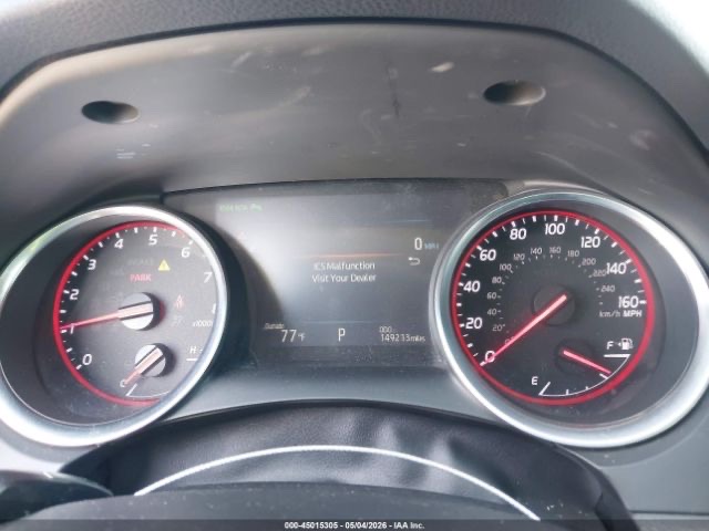 Car Image 2018 TOYOTA CAMRY