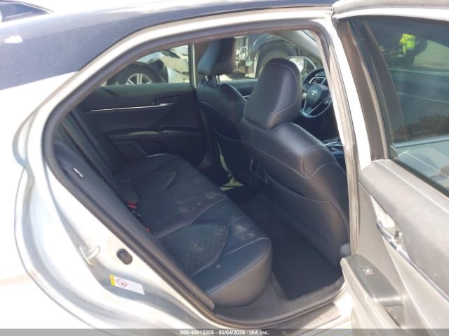 Car Image 2018 TOYOTA CAMRY