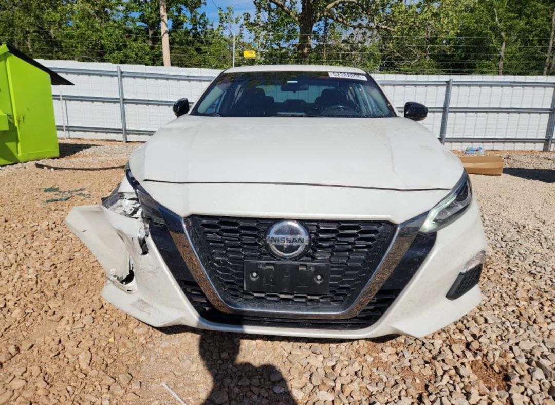 Car Image 2020 NISSAN ALTIMA
