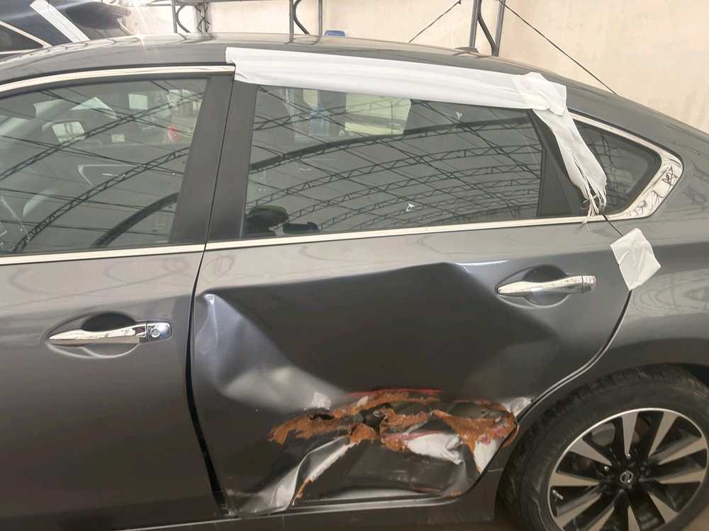 Car Image 2018 NISSAN ALTIMA