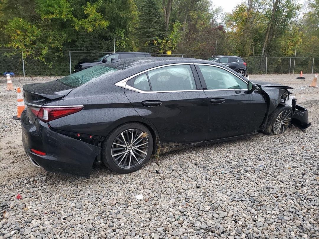 Car Image 2023 LEXUS ES