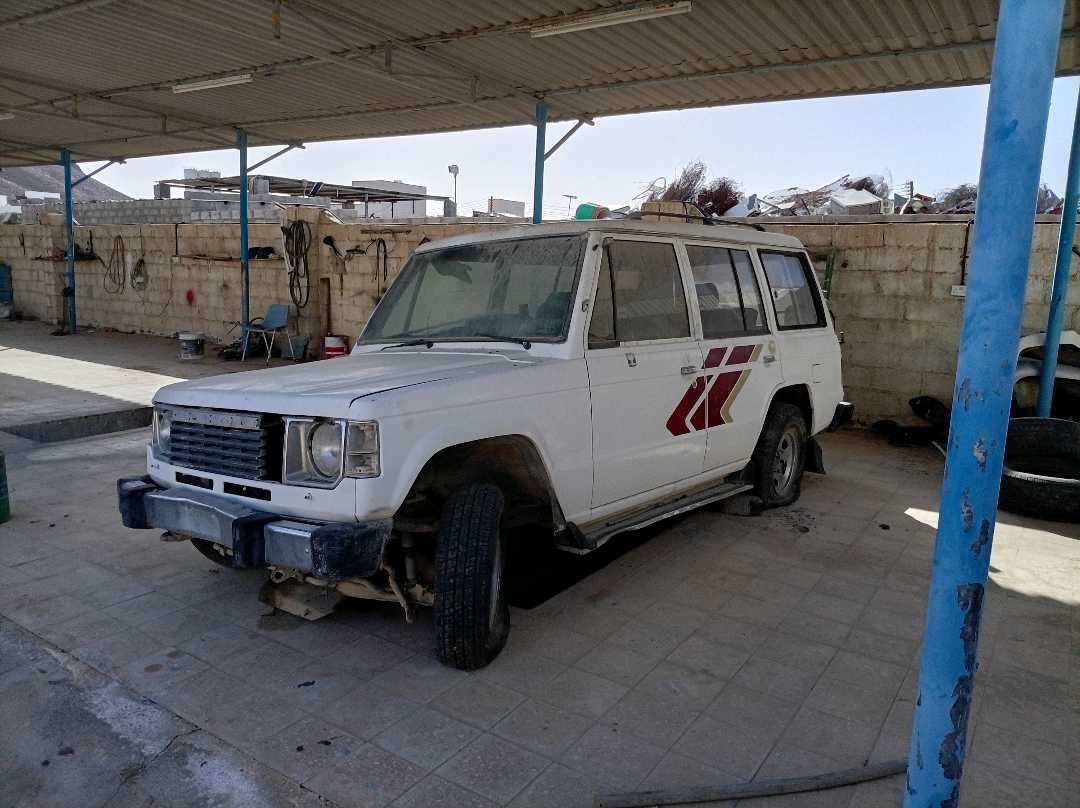 Car Image 1990 MITSUBISHI PAJERO 