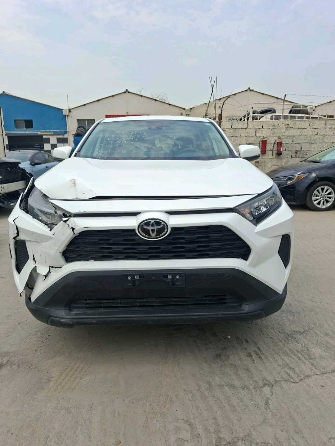Car Image 2023 TOYOTA RAV4