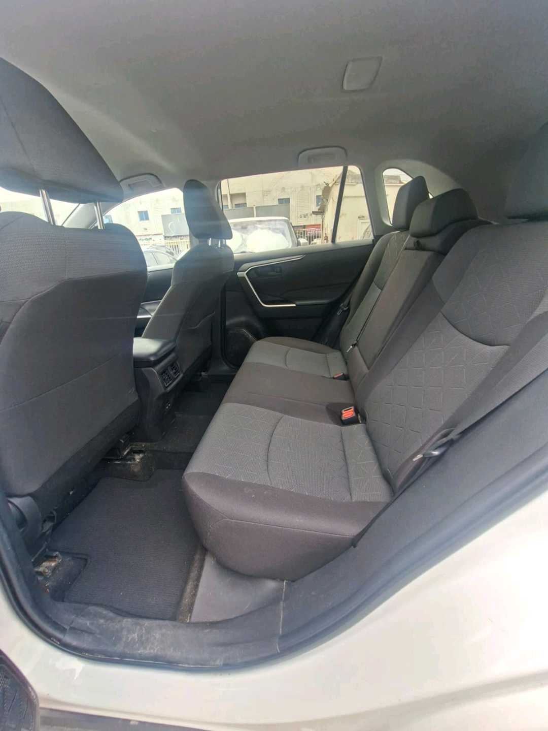 Car Image 2023 TOYOTA RAV4