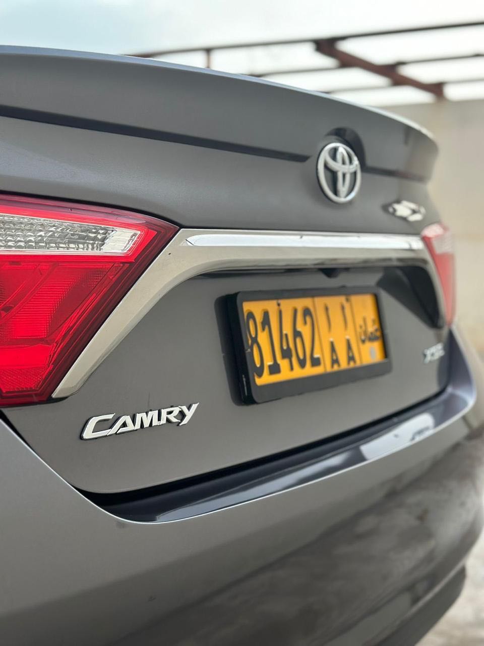 Car Image 2016 TOYOTA CAMRY XSE
