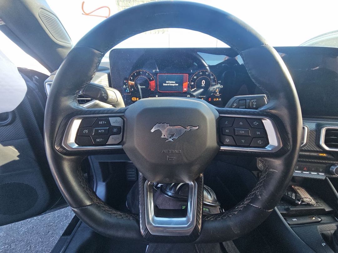 Car Image 2024 FORD MUSTANG