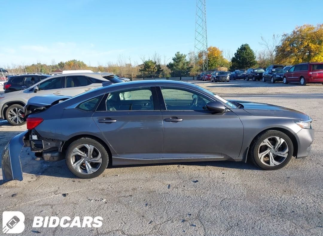 Car Image 2018 HONDA ACCORD