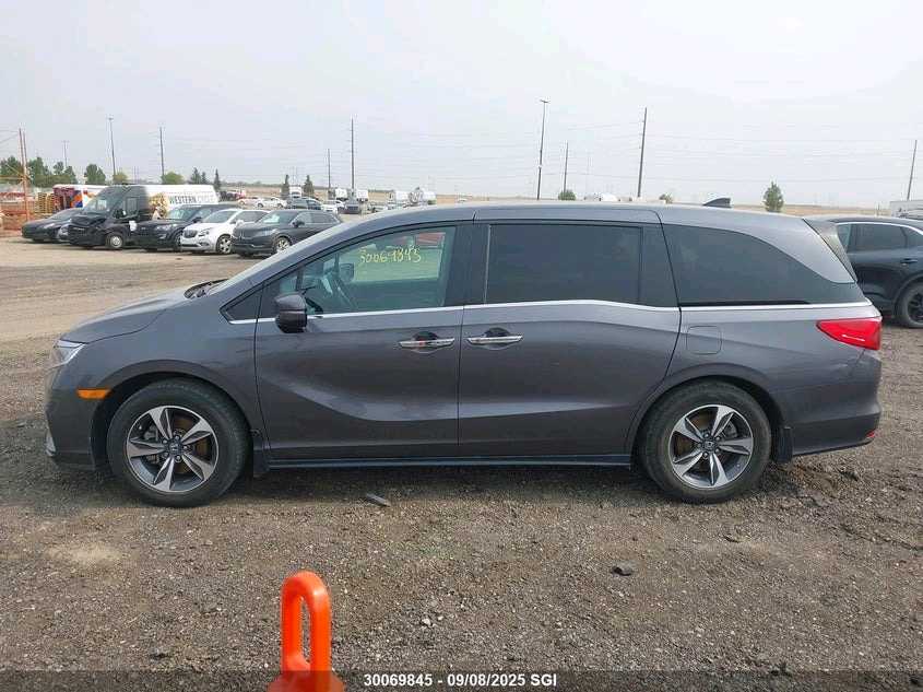 Car Image 2020 HONDA Odyssey