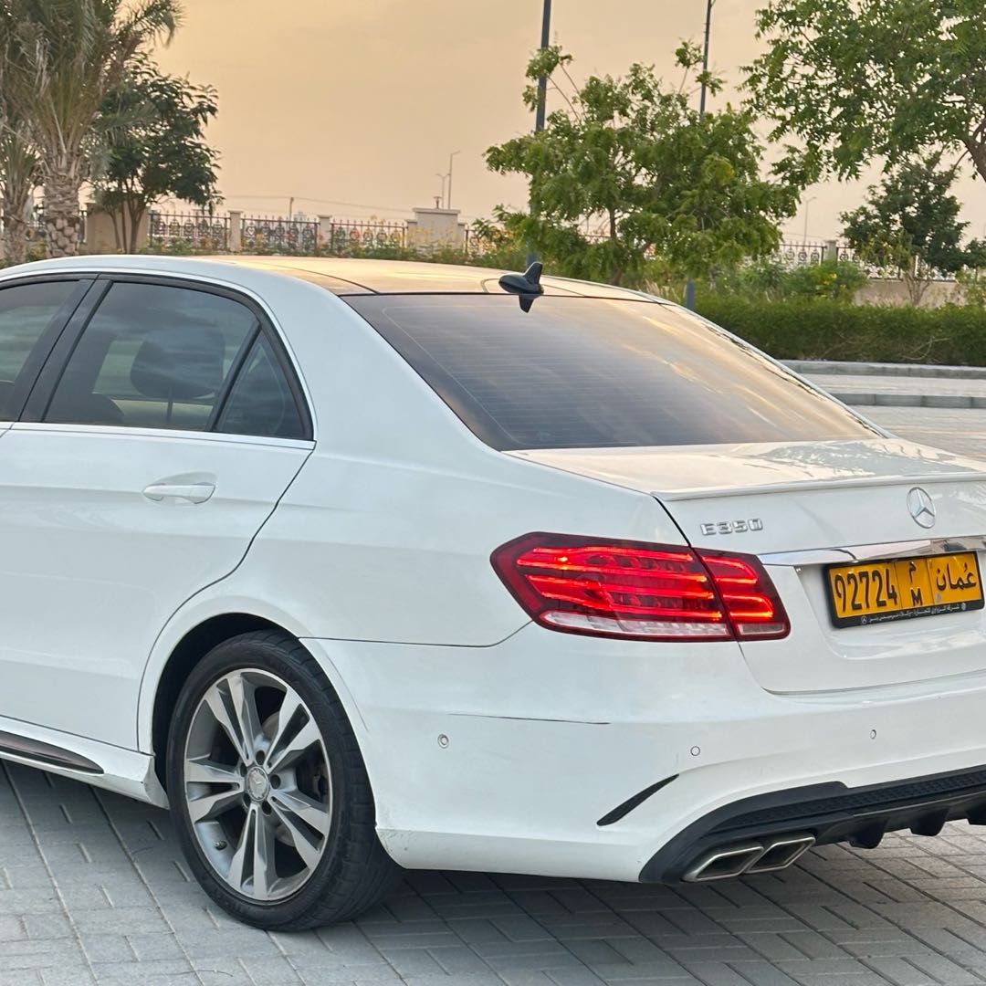 Car Image 2014 MERCEDES E Class 350
