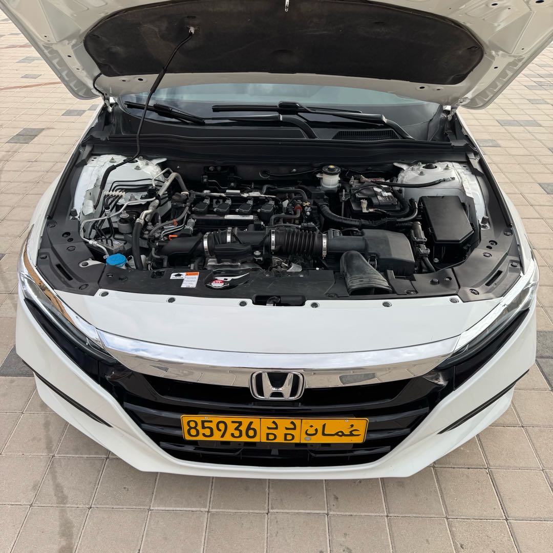 Car Image 2018 HONDA ACCORD SPORT