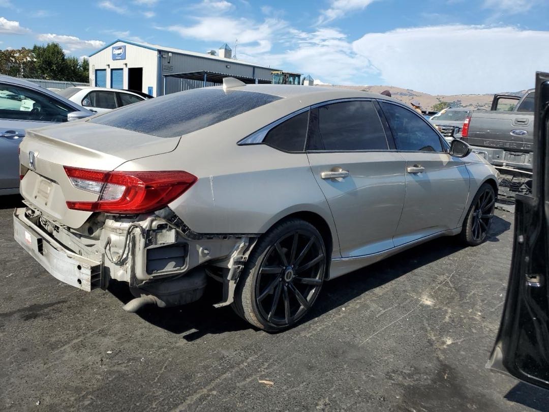 Car Image 2018 HONDA ACCORD