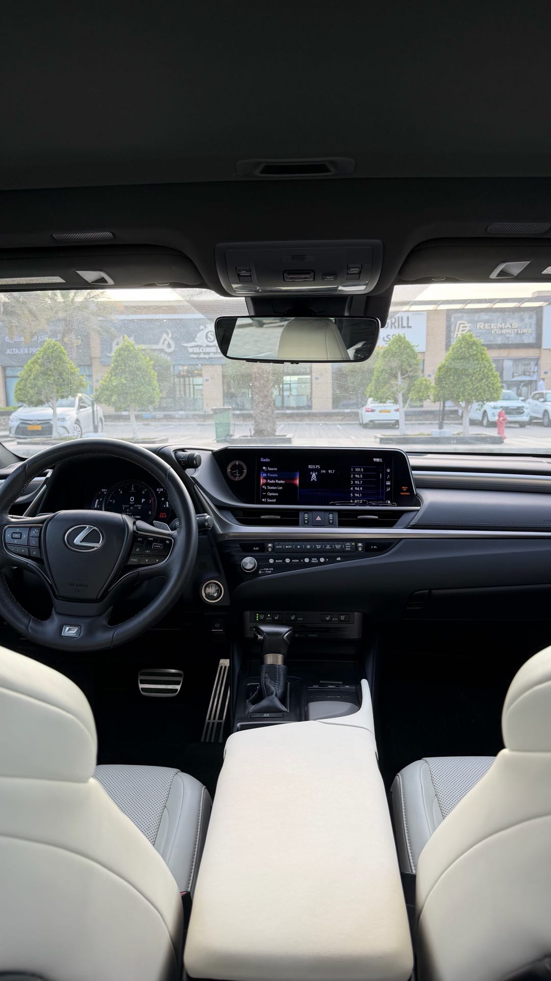 Car Image 2021 LEXUS ES F350