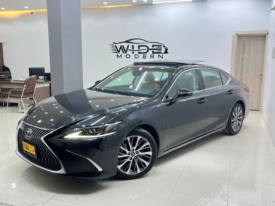 Car Image 2020 LEXUS ES 350