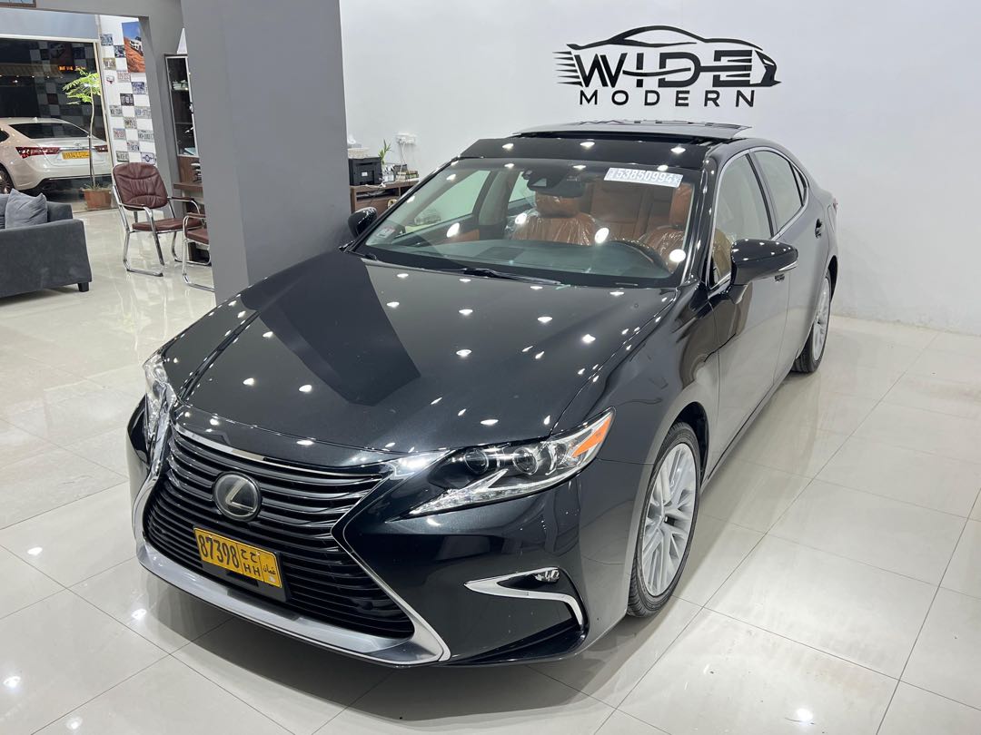 Car Image 2017 LEXUS ES 350