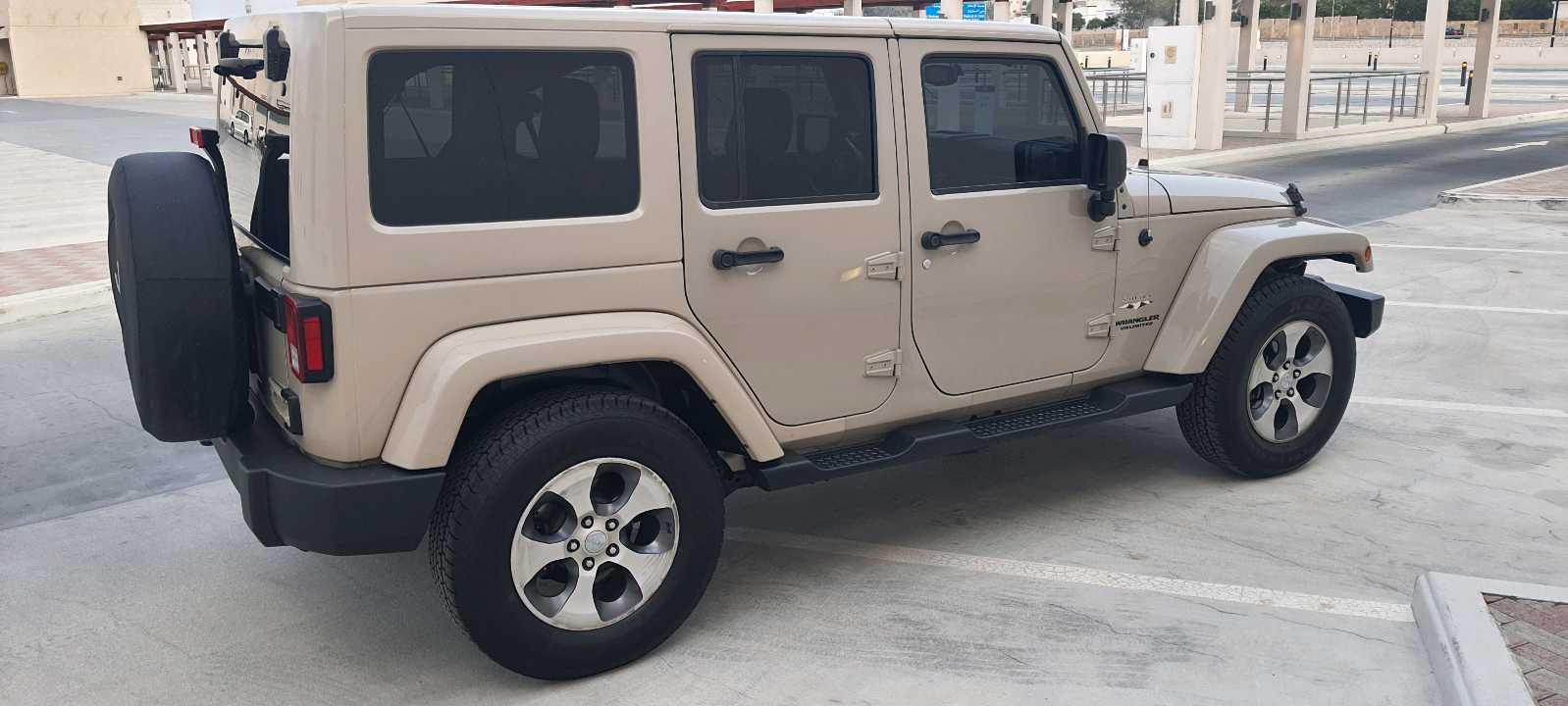 Car Image 2016 JEEP WRANGLER JK