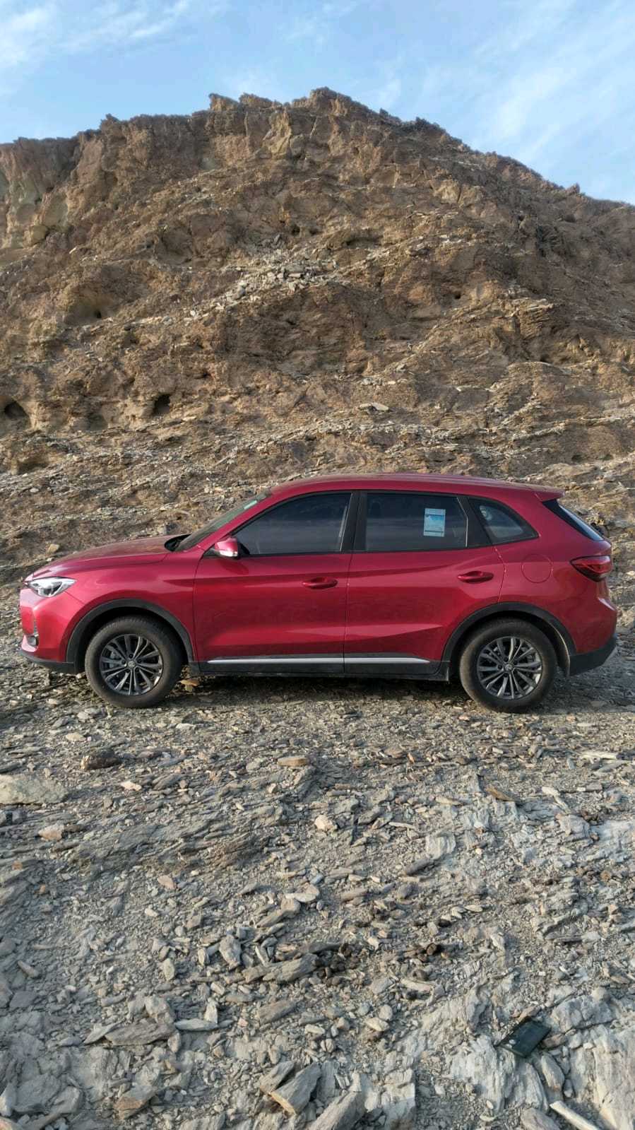 أم جي ZS 2027