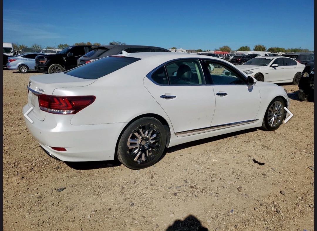 Car Image 2013 LEXUS LS