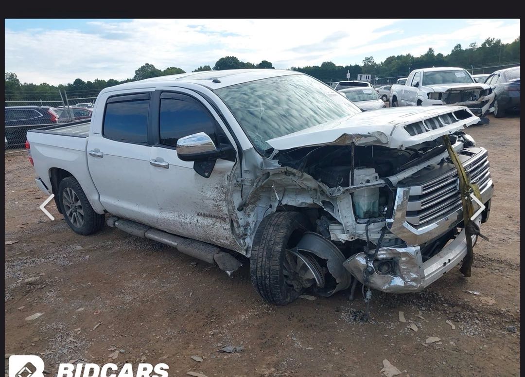 Car Image 2018 TOYOTA TUNDRA