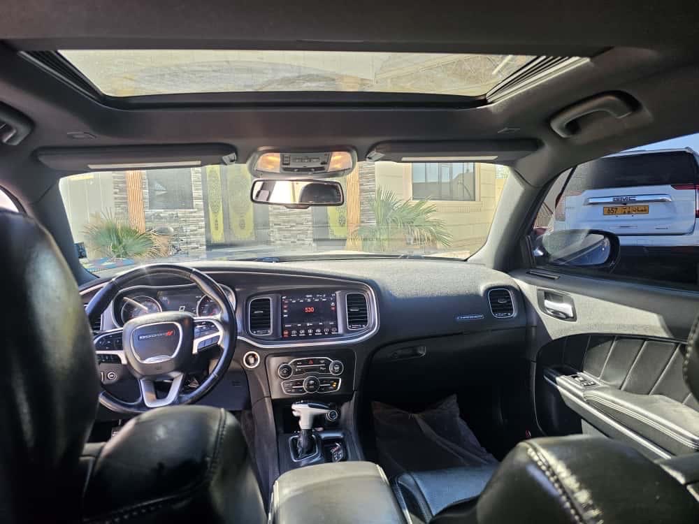 Car Image 2018 DODGE CHARGER SRT 392