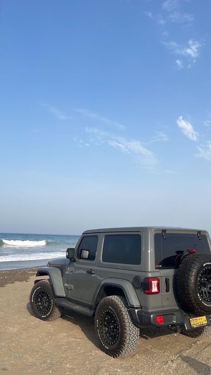 Car Image 2019 JEEP WRANGLER Sport