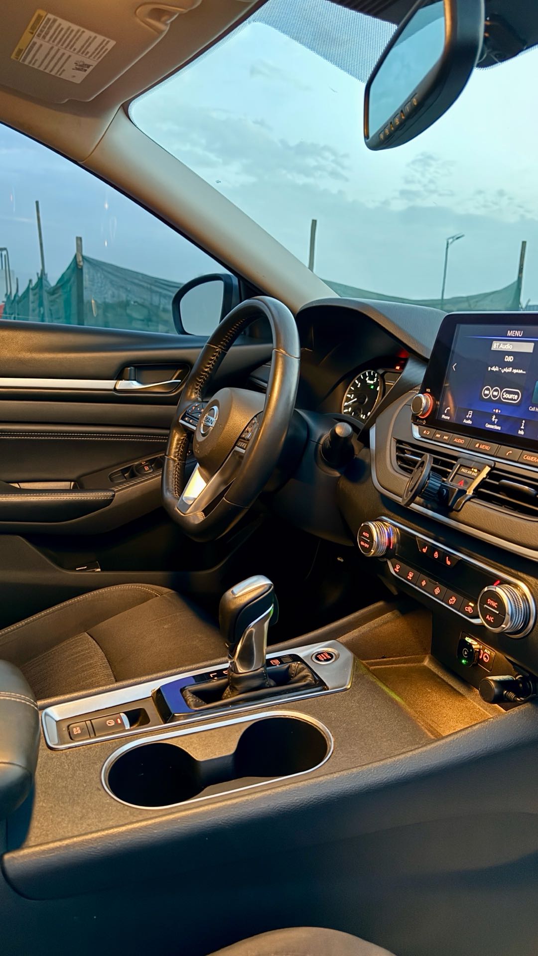 Car Image 2019 NISSAN ALTIMA SV