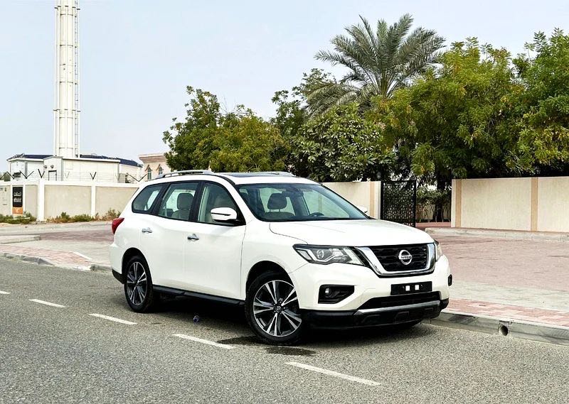 Car Image 2020 NISSAN PATHFINDER SV