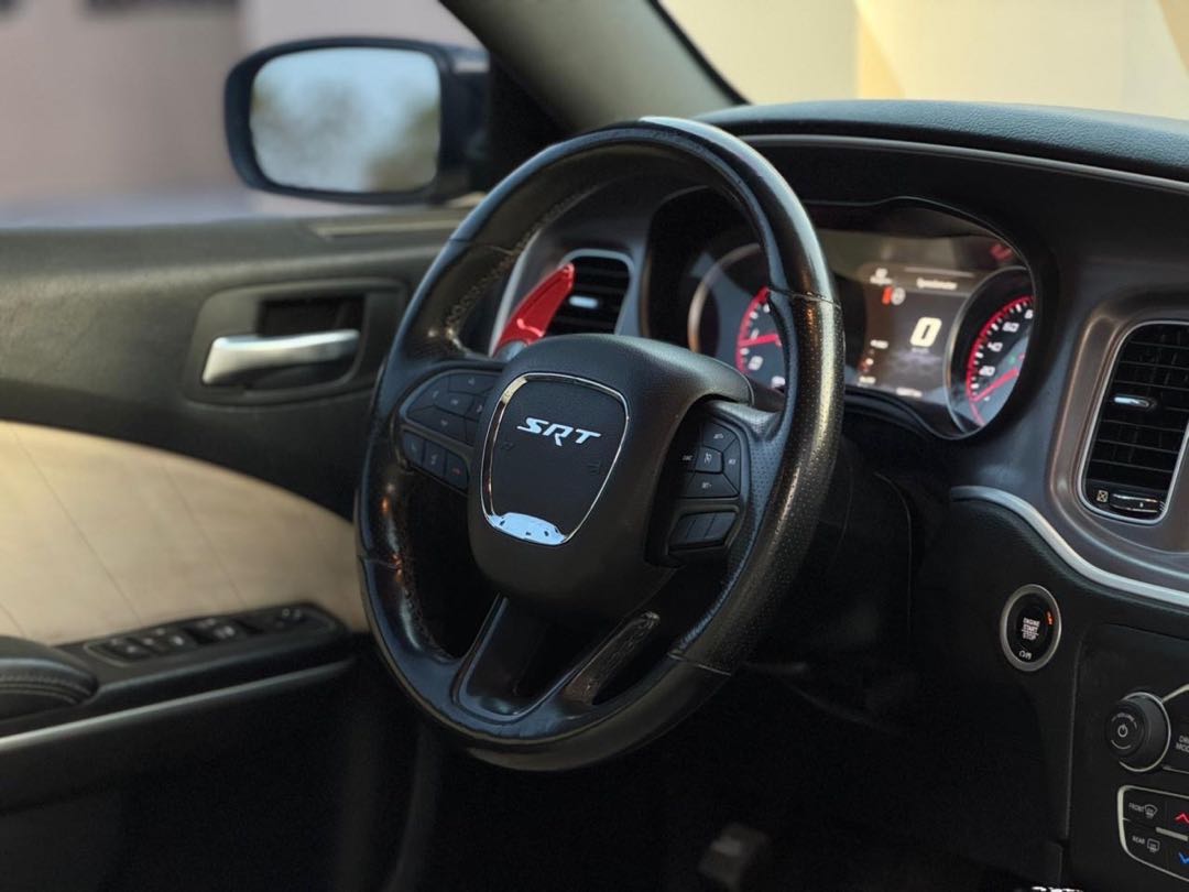 Car Image 2019 DODGE CHARGER SCAT PACK