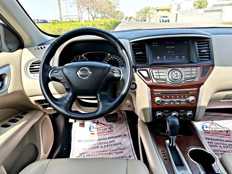 Car Image 2020 NISSAN PATHFINDER SV