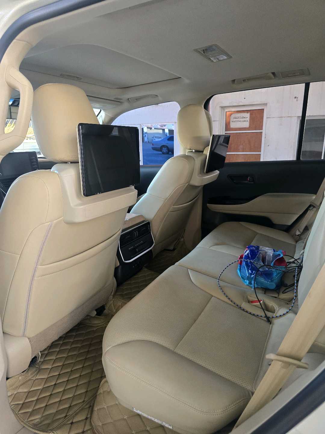 TOYOTA LAND CRUISER 2026