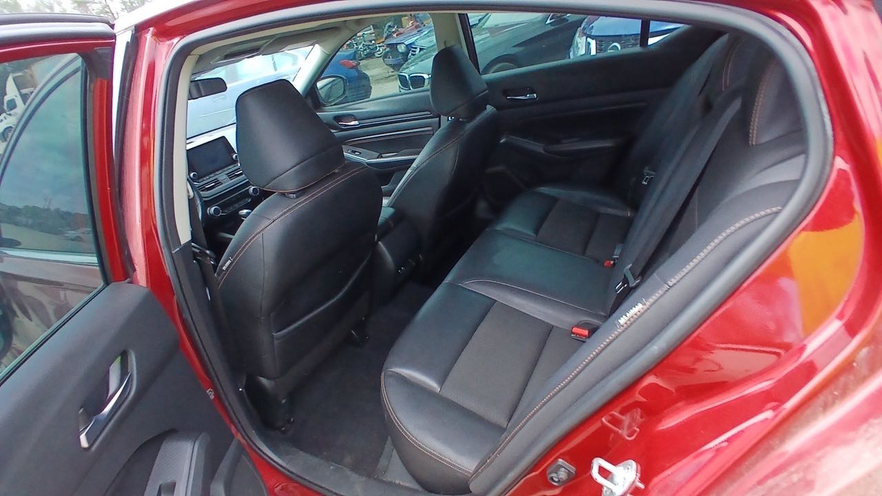 Car Image 2021 NISSAN ALTIMA