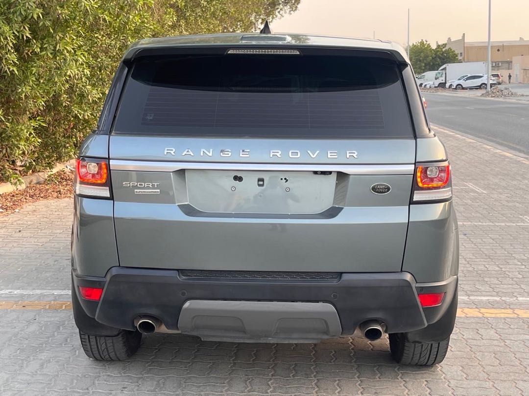 Car Image 2017 LAND ROVER SPORT  