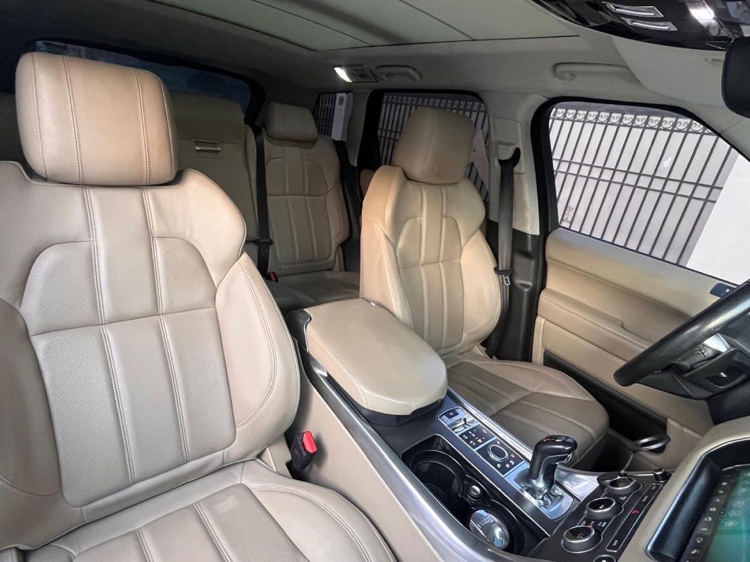 Car Image 2017 LAND ROVER SPORT  