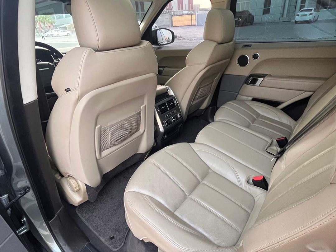 Car Image 2017 LAND ROVER SPORT  