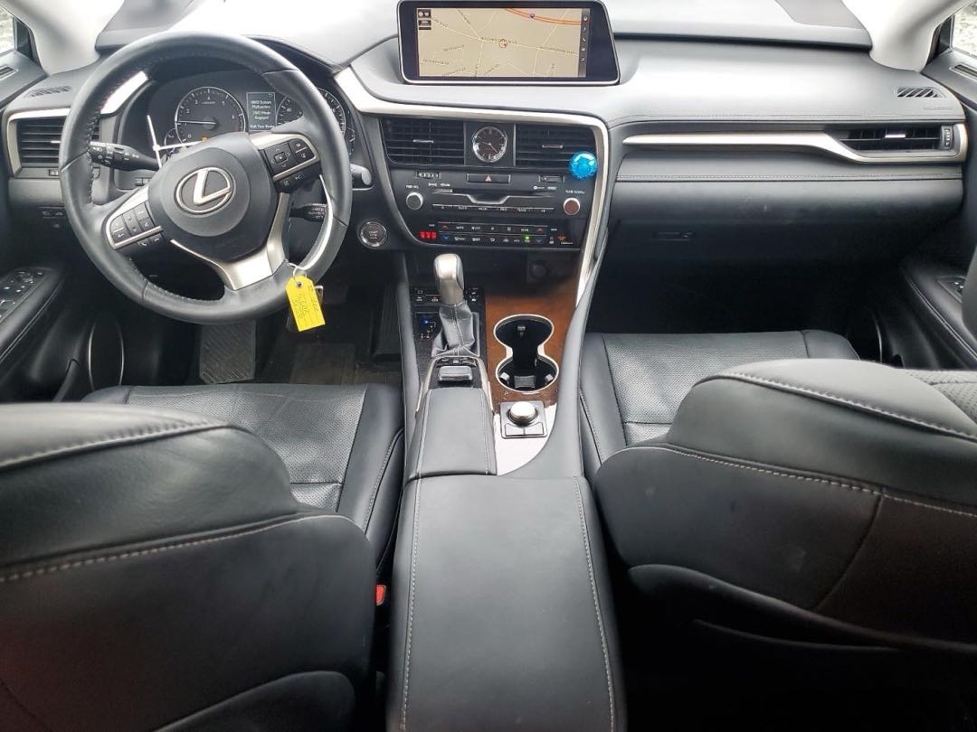 Car Image 2019 LEXUS RX