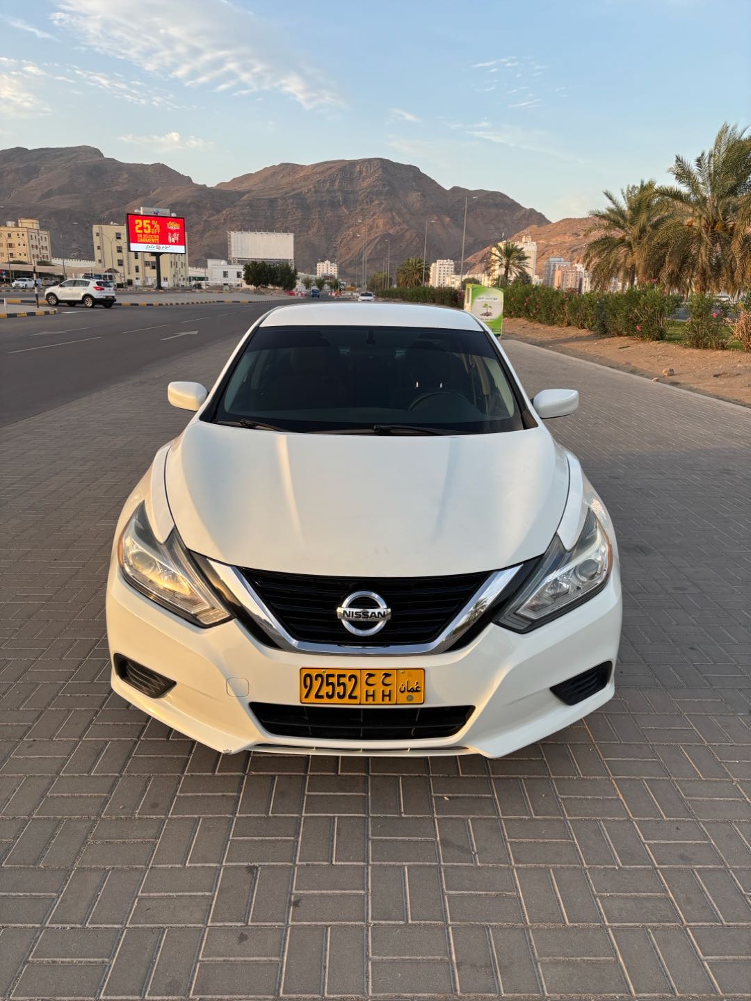 Car Image 2017 NISSAN ALTIMA S