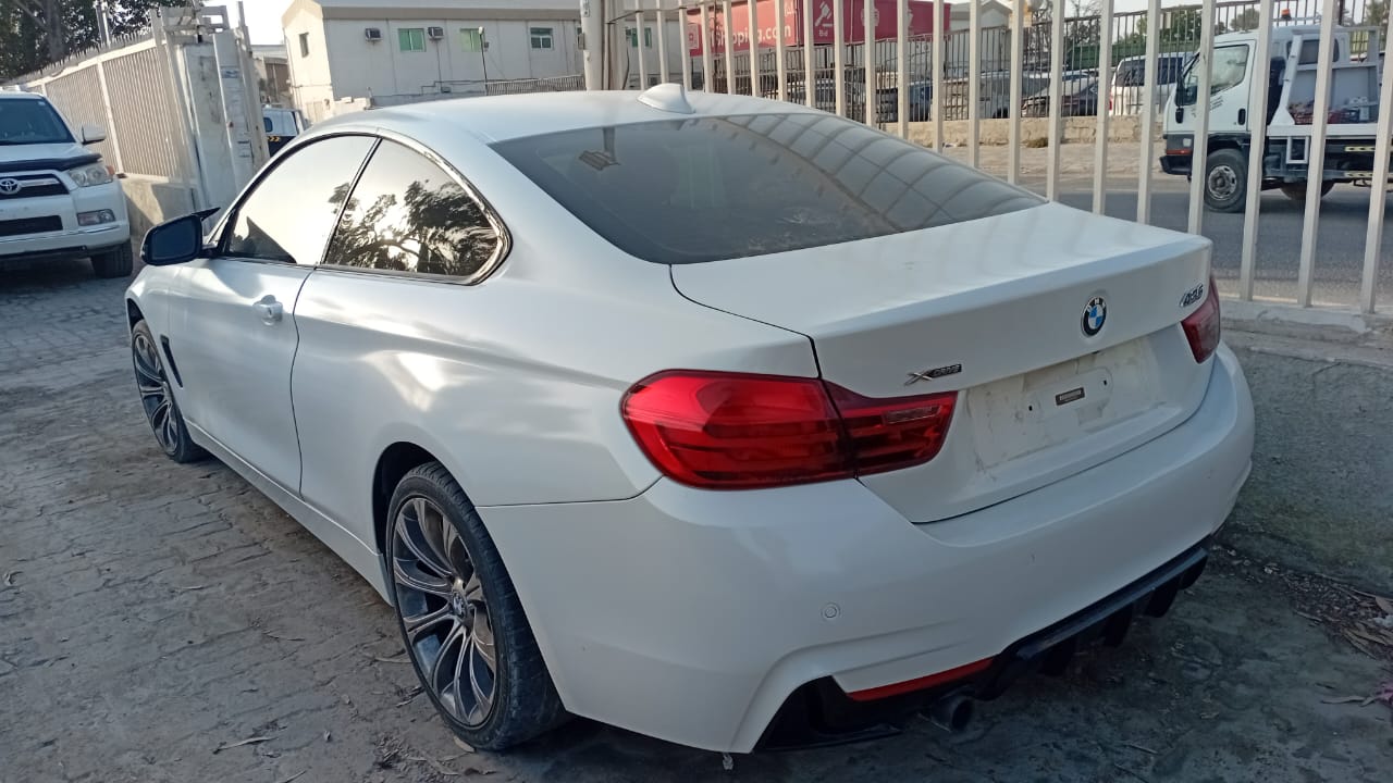 Car Image 2015 BMW 4 SERIES