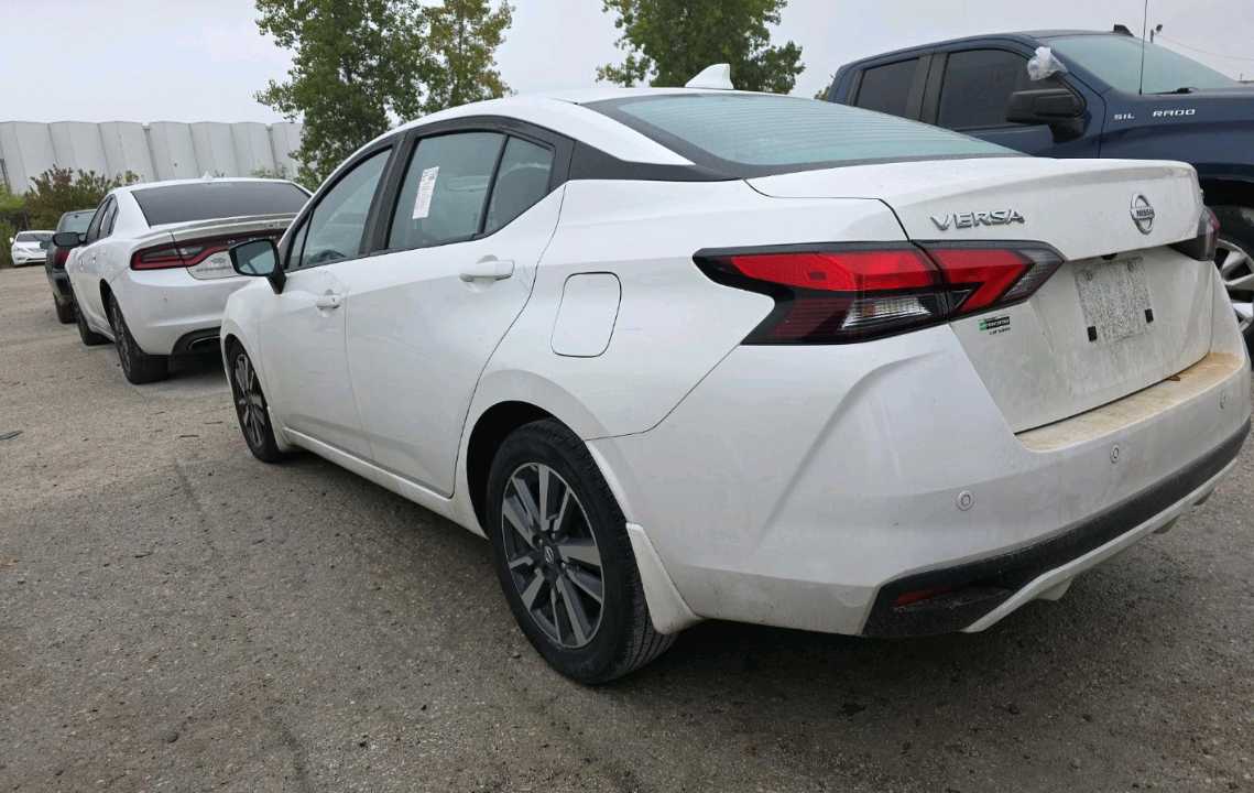 Car Image 2020 NISSAN VERSA