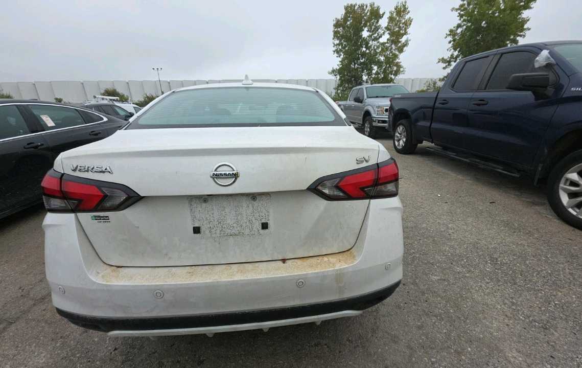 Car Image 2020 NISSAN VERSA
