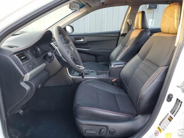 Car Image 2017 TOYOTA CAMRY