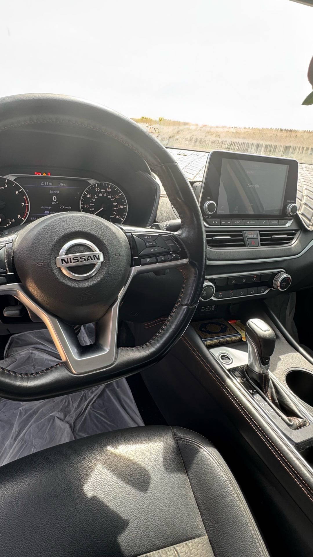 Car Image 2019 NISSAN ALTIMA SR