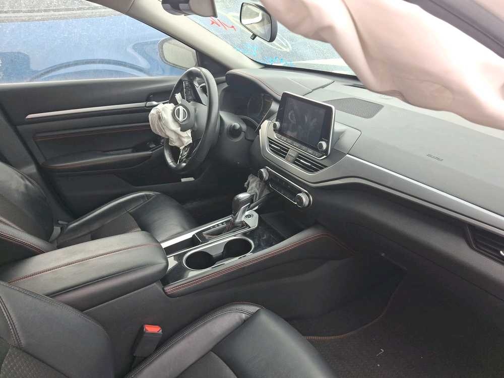 Car Image 2023 NISSAN ALTIMA
